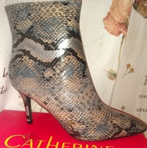 New, Catherine Malandrino Snake Print Ankle Boots